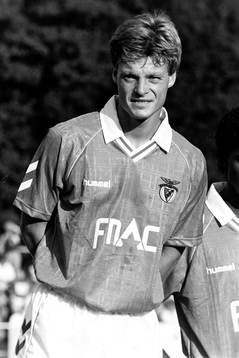 Stefan Schwarz