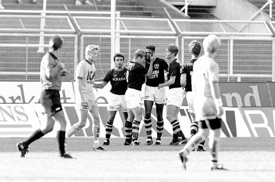 Pascal Simpson, AIK