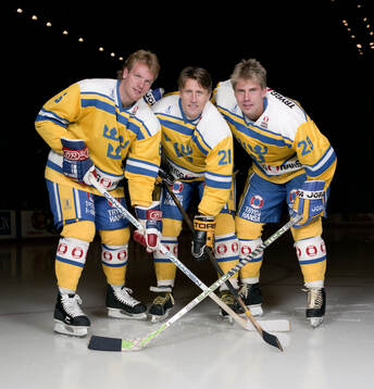 Calle Johansson, Börje Salming and Ulf Dahlén of Sweden