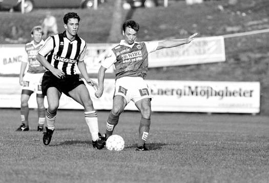 Jim Tolmie, Markaryd med bollen