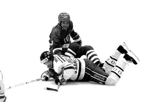 Ulf Samuelsson, Sverige