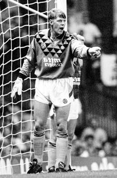 Football, Barclays League Division 1, England, Aston Villa