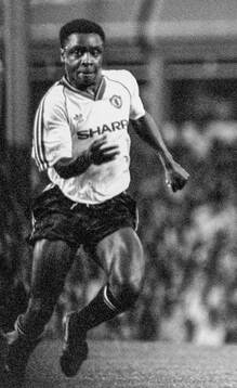 Football, Barclays League Division 1, England, Aston Villa