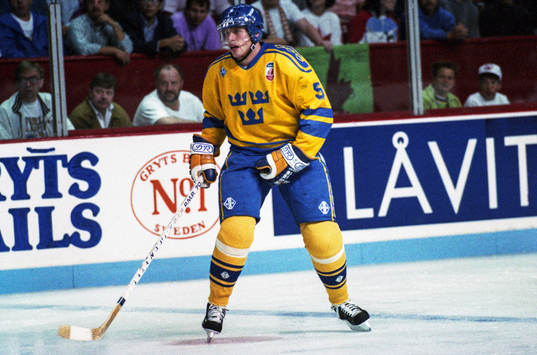 Ulf Samuelsson, Sverige