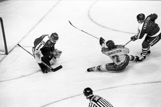 Ishockey, Canada Cup, Sverige - Sovjet, 3-2 Tomas
