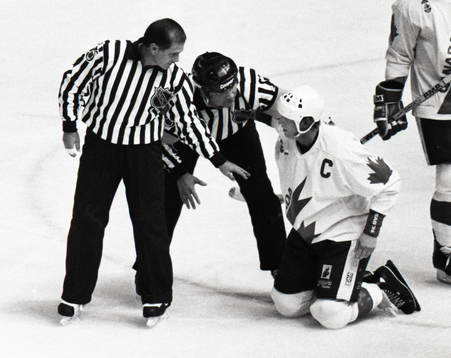 Domare kollar Wayne Gretzky, Kanada