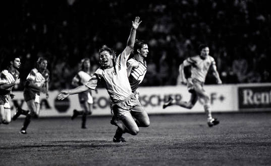 Tomas Brolin fälls