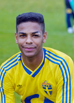 Pascal Simpson, Sverige