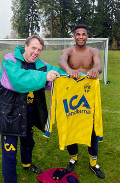 Nisse Andersson, förbundskapten och Pascal Simpson, Sverige