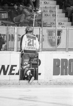 Peter Forsberg, Modo