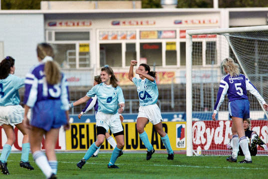 Eva Zeikfalvy, Malmö, jublar