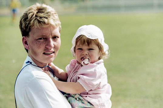 Susanne Erlandsson med sin dotter