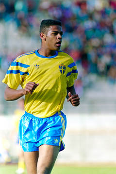 Pascal Simpson, Sverige