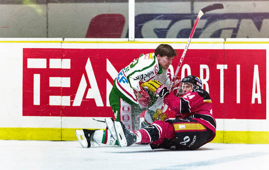 Frölundas Stefan Axelsson och Lars Edström, Luleå i kamp