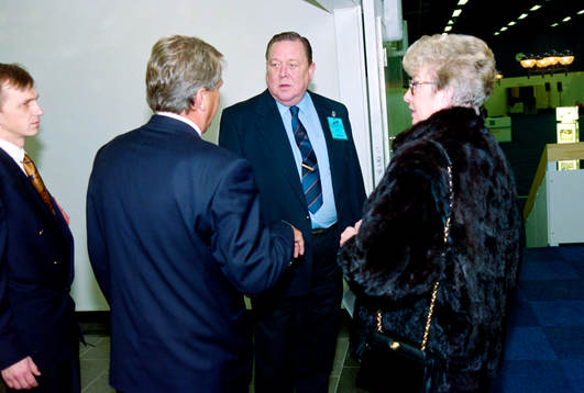 Lennart Johansson, Uefa med fru Lola