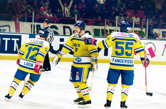 Håkan Loob, Bengt-Åke Gustafsson och Peter Andersson,