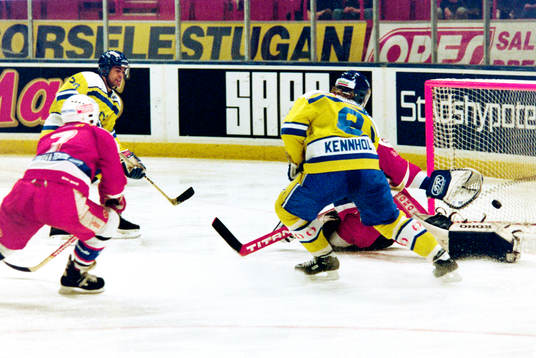 Kenneth Kennholt, Sverige framför Andrej Trefilov,