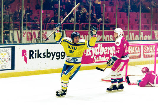 Patrik Erickson, Sverige