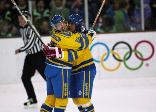 Mikael Johansson och Bengt-Åge Gustafsson jublar