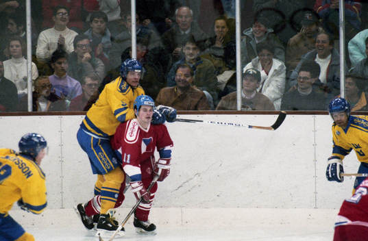 Thomas Rundqvist, Sverige