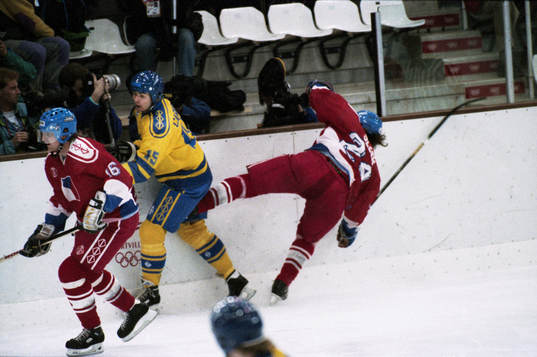 Patrik Carnbäck, Sverige