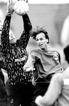 Jan Möller, målvakt i Trelleborg och Christian Öhrn,