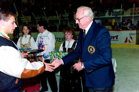 Marcus Karlsson, Sverige