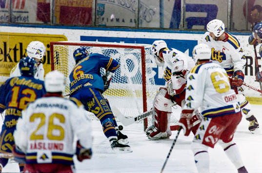 Anders Huusko, Djurgården gör mål på Peter Lindmark,