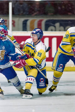 Markus Näslund, Sverige