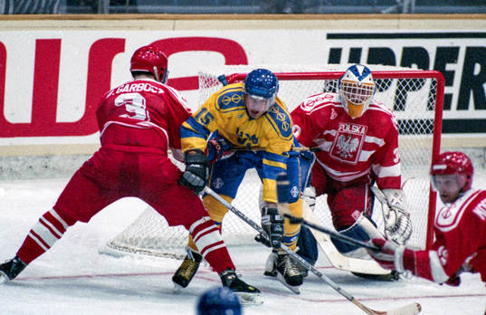 Patrik Carnbäck, Sverige