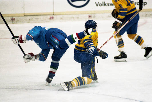 Fredrik Stillman, Sverige