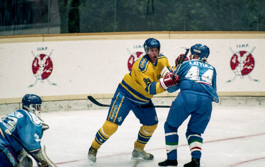 Peter Forsberg, Sverige