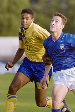 Pascal Simpson, Sverige