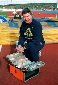 Jan Ekstrand, landslagsläkare (läkare), Sverige