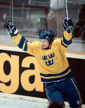 Mats Sundin, Sverige, jublar