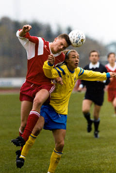 Bläddra bland fler bilder av Fotboll, U21, Sverige - Polen 2-0