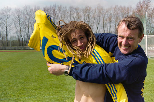 Henrik Larsson och Nils Andersson, förbundskapten, Sverige