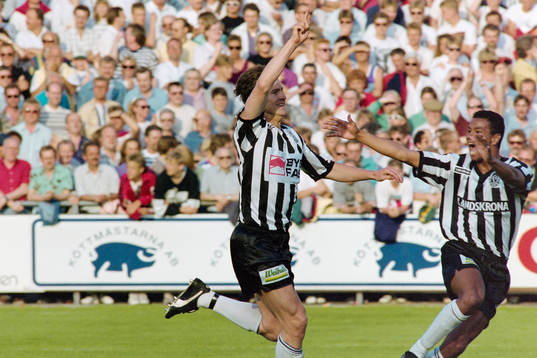 Per Harrysson och Issa Manglind, Landskrona jublar