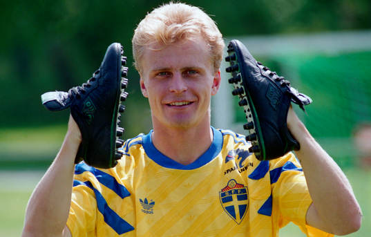 Jonas Thern, Sverige