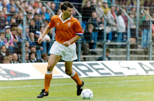 Marco Van Basten, Holland