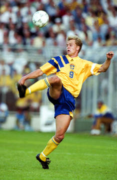 Jonas Thern, Sverige