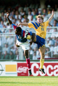 Basile Boli, Frankrike och Tomas Brolin, Sverige