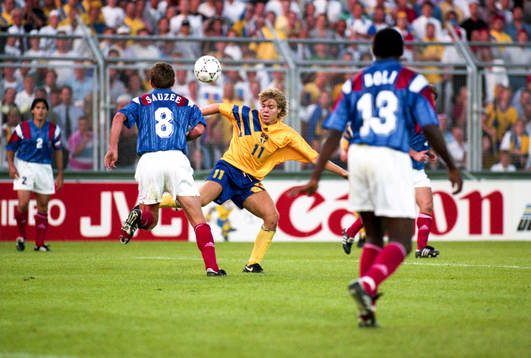 Tomas Brolin, Sverige