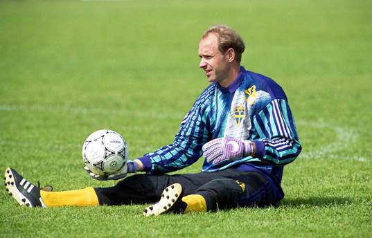 Thomas Ravelli, målvakt, Sverige