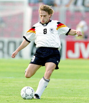 Bläddra bland fler bilder av Football, EURO 92