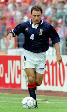 Football, Uefa EURO 1992, Group 2, Netherlands - Scotland