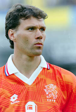 Football, Uefa EURO 1992, Group 2, Netherlands - Scotland