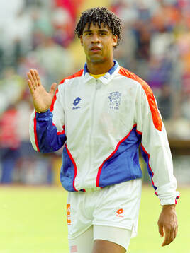Football, Uefa EURO 1992, Group 2, Netherlands - Scotland
