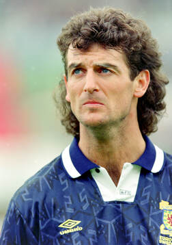 Football, Uefa EURO 1992, Group 2, Netherlands - Scotland