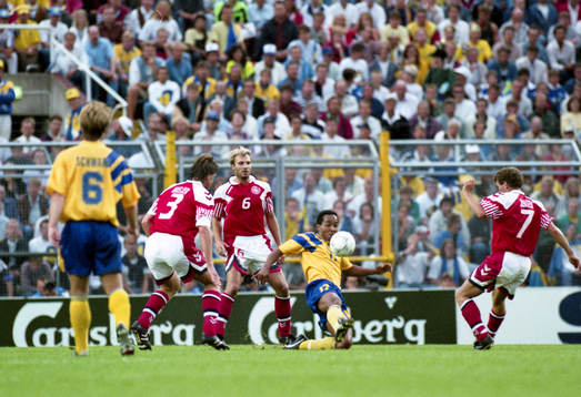 Martin Dahlin,  Sverige